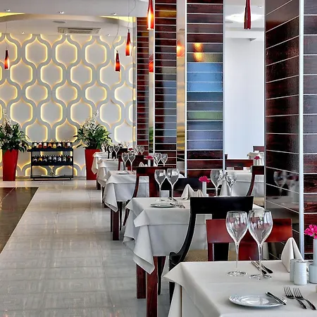 Hotell Grifid Metropol (adults Only) 4*