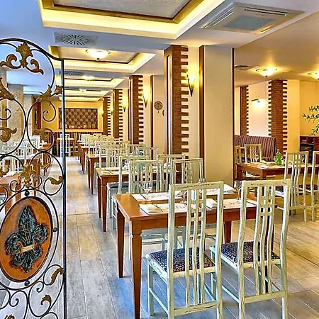 Hotel Grifid Metropol (adults Only) 4*