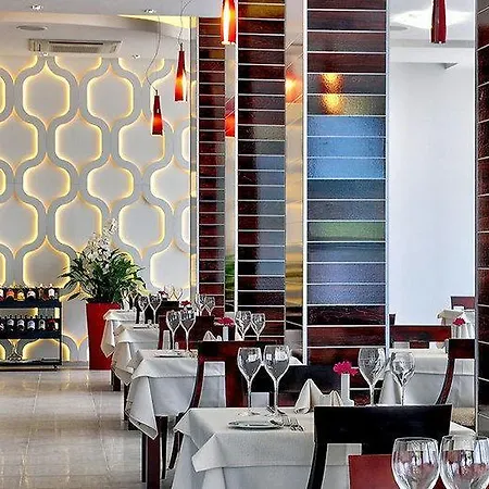 מלון Grifid Metropol (adults Only) 4*