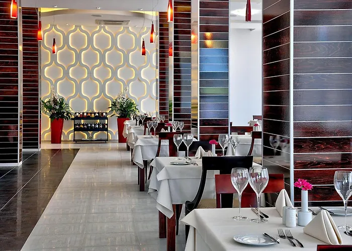 Hotel Grifid Metropol (adults Only) 4*